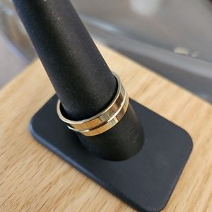 Estate Sale ☆ Gold Color Stainless Steel Band, Size 10, NICE!